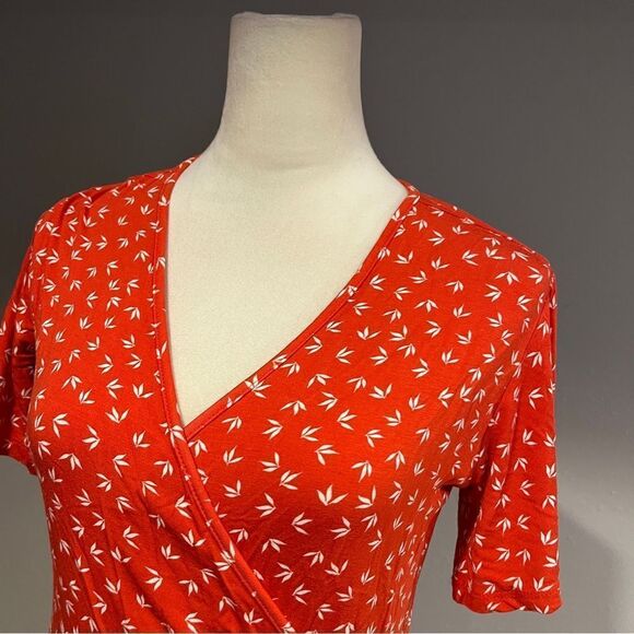 Red leaf fake Wrap short sleeve Dress size medium - Picture 2 of 12